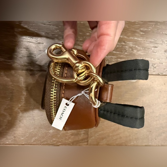 Coach Mini Backpack Key Ring  Signature Canvas Brown - Picture 5 of 9